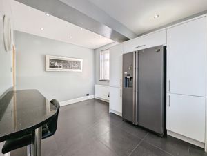 Photo 15- click for photo gallery